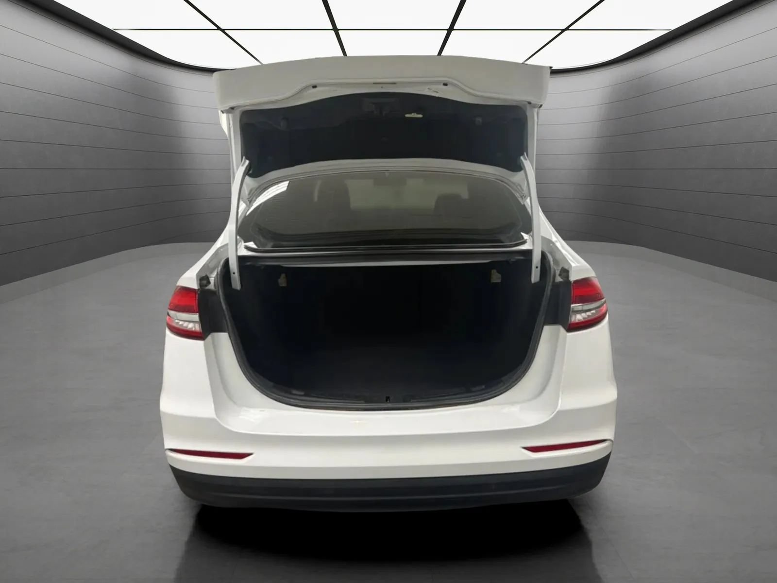 Used 2020 Ford Fusion S FWD image 19