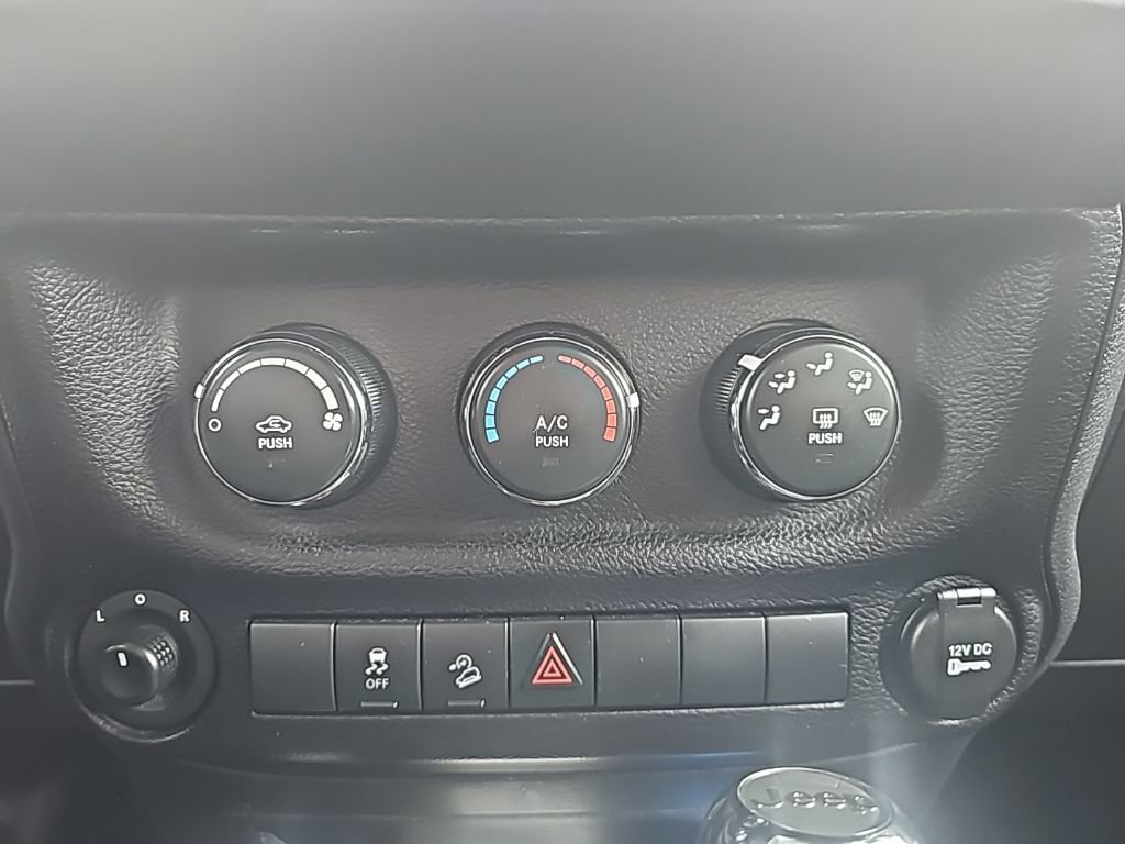 Used 2016 Jeep Wrangler Unlimited Sport w/ Quick Order Package 24S image 3