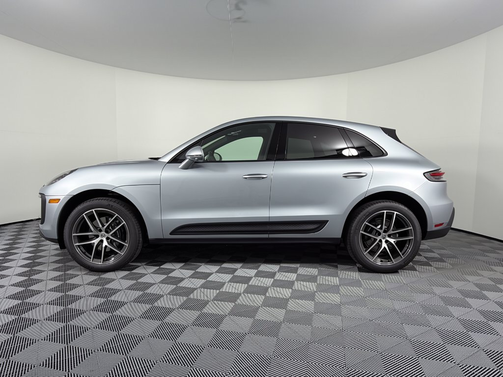 New 2026 Porsche Macan AWD/4WD image 2
