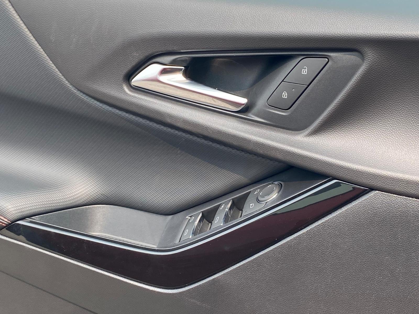 New 2027 Chevrolet Equinox RS w/ Safety and Technology Package FWD image 22