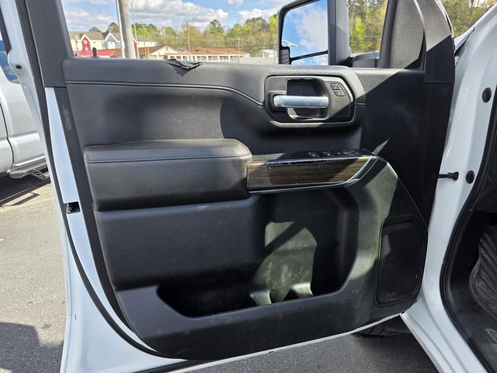 Used 2023 Chevrolet Silverado 2500 LT w/ Convenience Package image 12