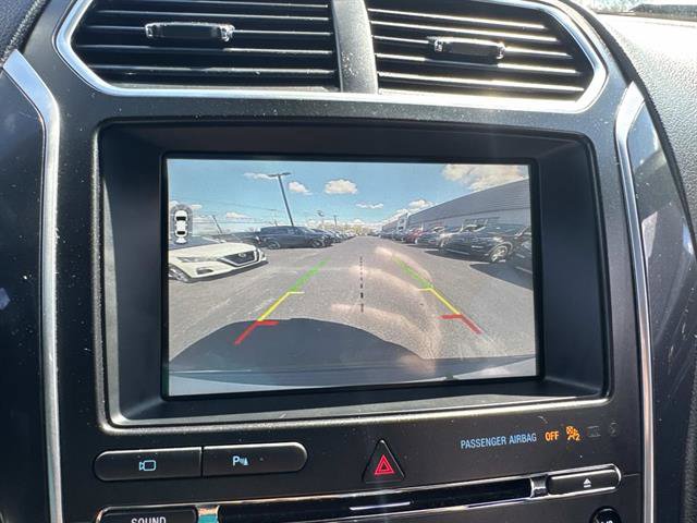 Used 2018 Ford Explorer Sport w/ Equipment Group 401A AWD/4WD image 17