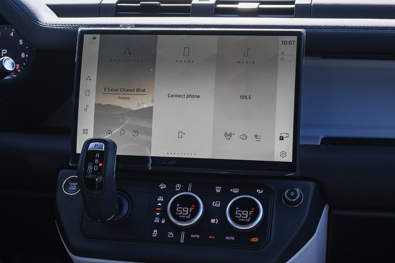 New 2026 Land Rover Defender 110 X-Dynamic SE AWD/4WD image 21