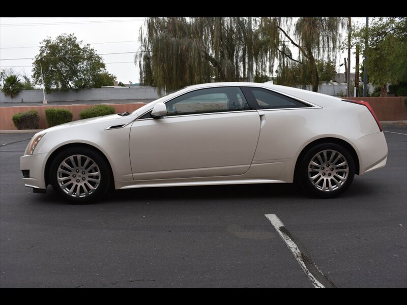 Used 2013 Cadillac CTS Coupe RWD image 4