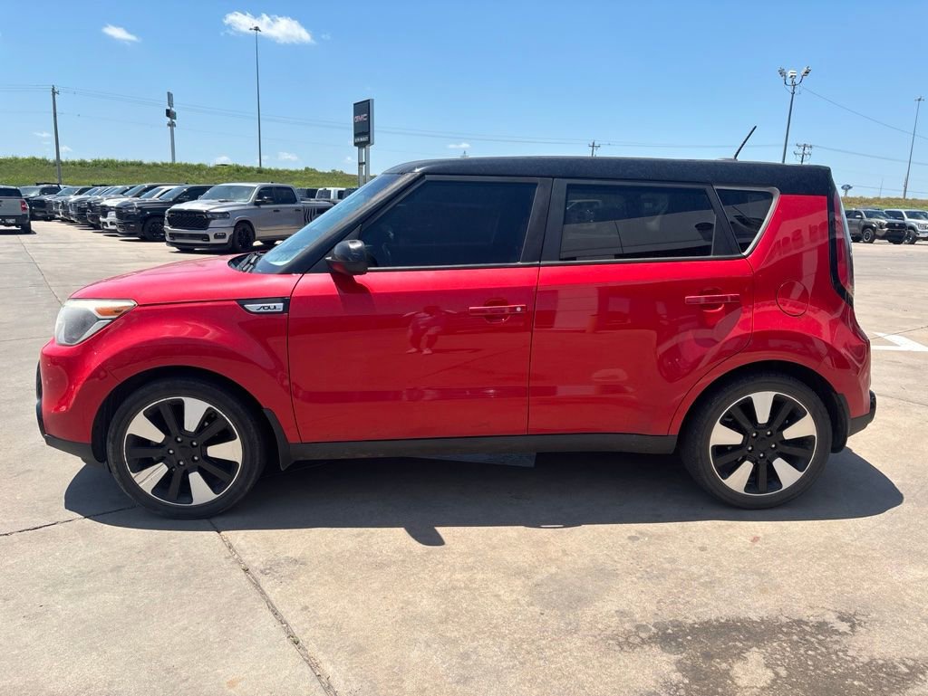 Used 2016 Kia Soul + w/ Designer's Package FWD image 3