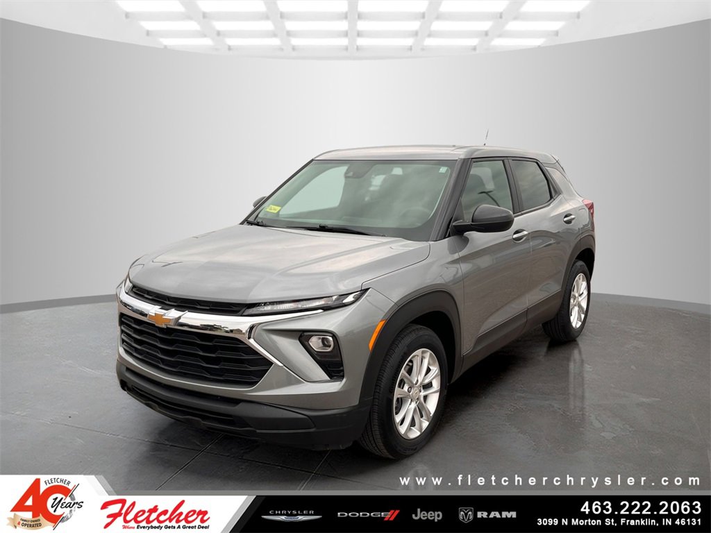 Used 2024 Chevrolet TrailBlazer LS w/ LS Convenience Package image 1