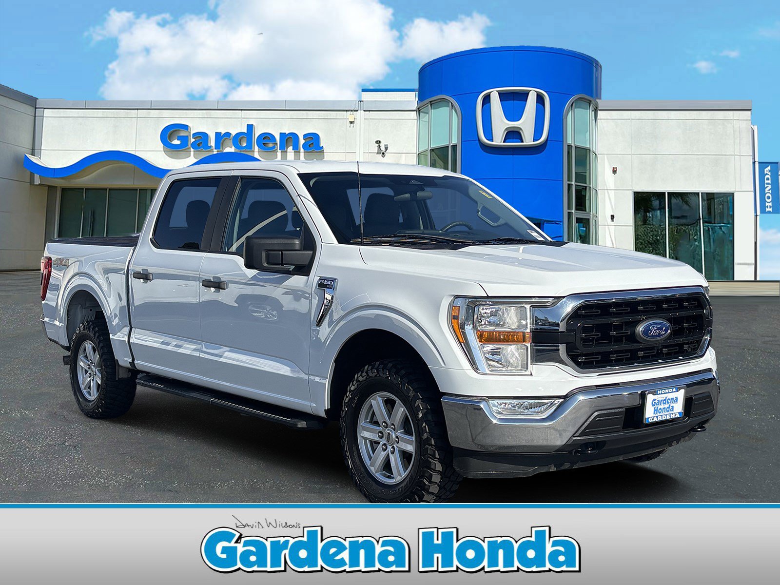 Used 2022 Ford F150 XLT w/ Trailer Tow Package AWD/4WD image 1