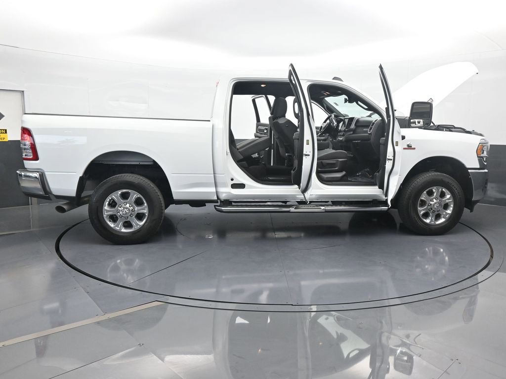 Used 2024 RAM 2500 Big Horn AWD/4WD image 78