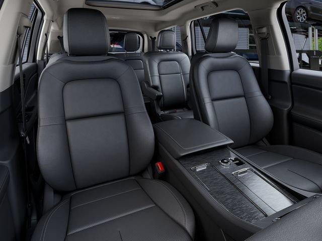 New 2027 Lincoln Aviator AWD image 10