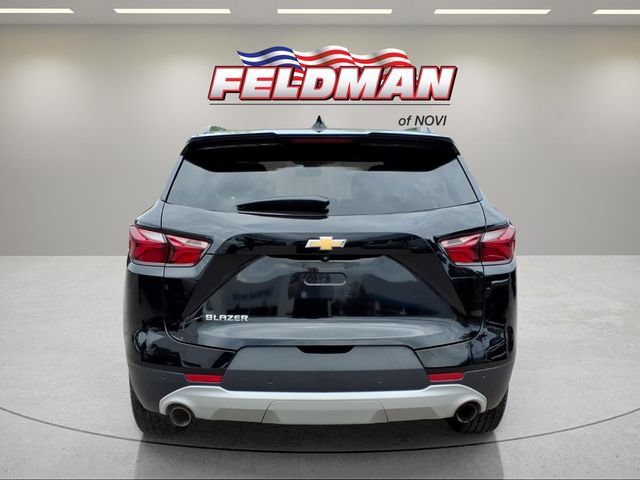 Used 2022 Chevrolet Blazer LT FWD image 4