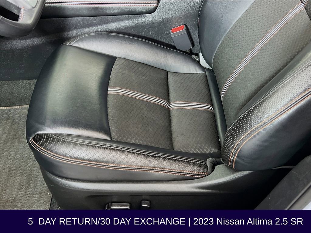 Used 2023 Nissan Altima 2.5 SR FWD image 23