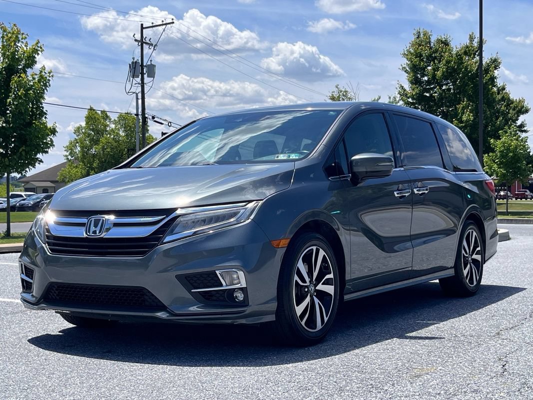 Used 2018 Honda Odyssey Elite image 3