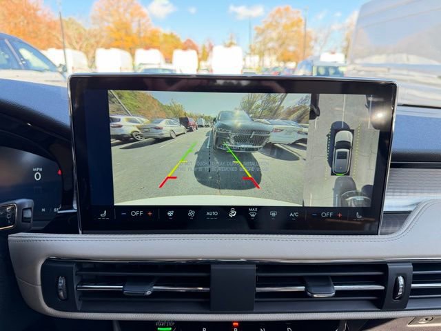 New 2026 Lincoln Corsair Premiere image 16