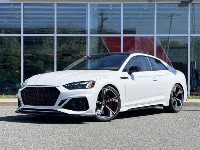 Used 2023 Audi RS 5 AWD/4WD image 2