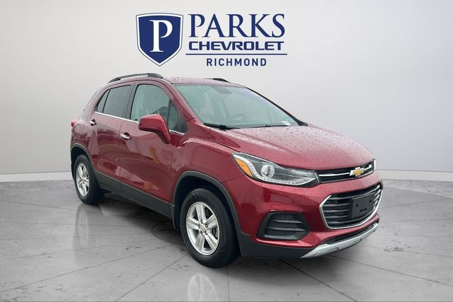 Used 2018 Chevrolet Trax LT w/ LT Convenience Package image 1
