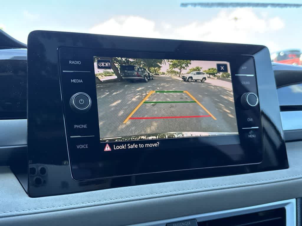 New 2026 Volkswagen Taos SE FWD image 19