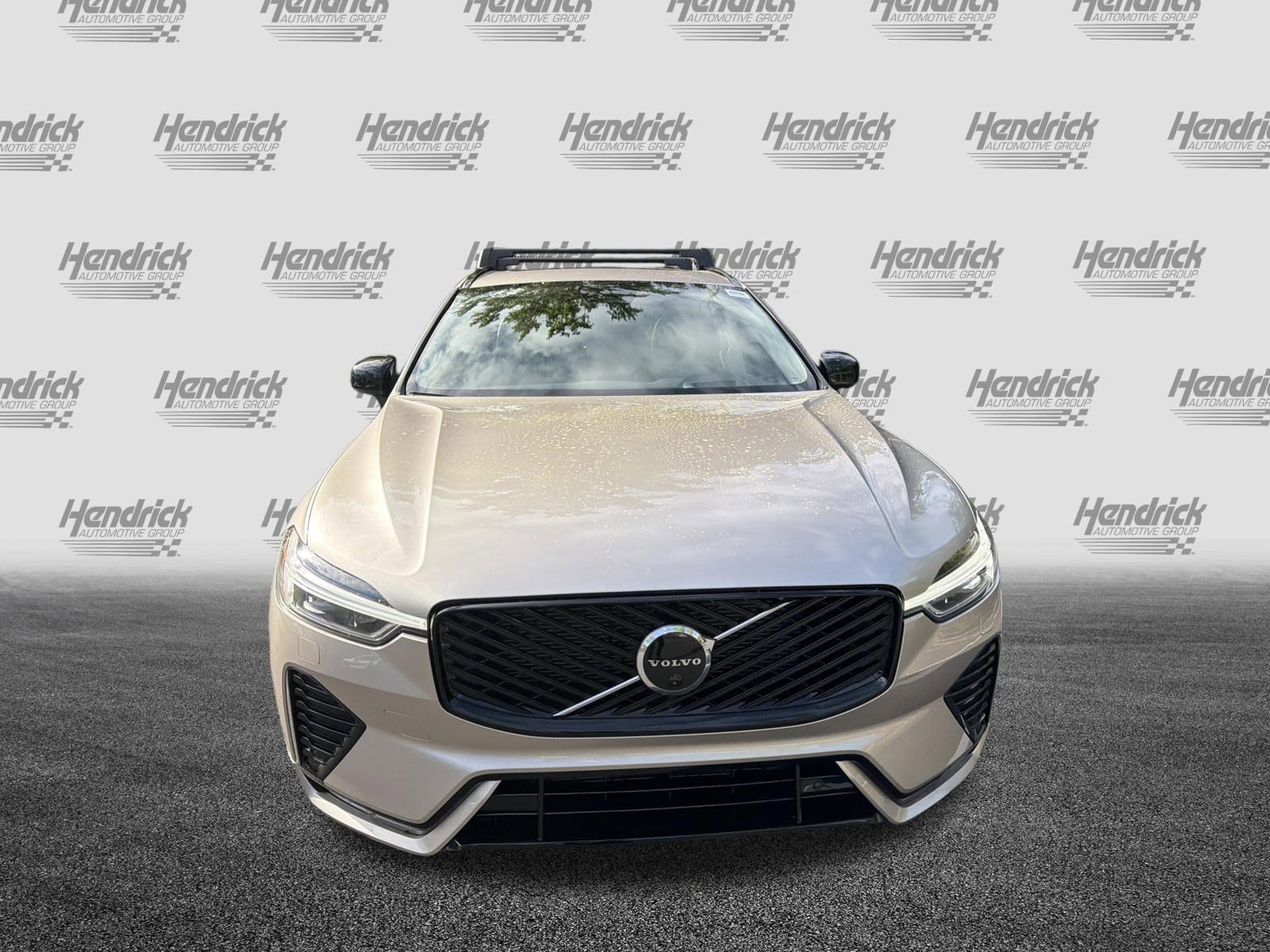 New 2026 Volvo XC60 B5 Ultra w/ Protection Package Premier image 3