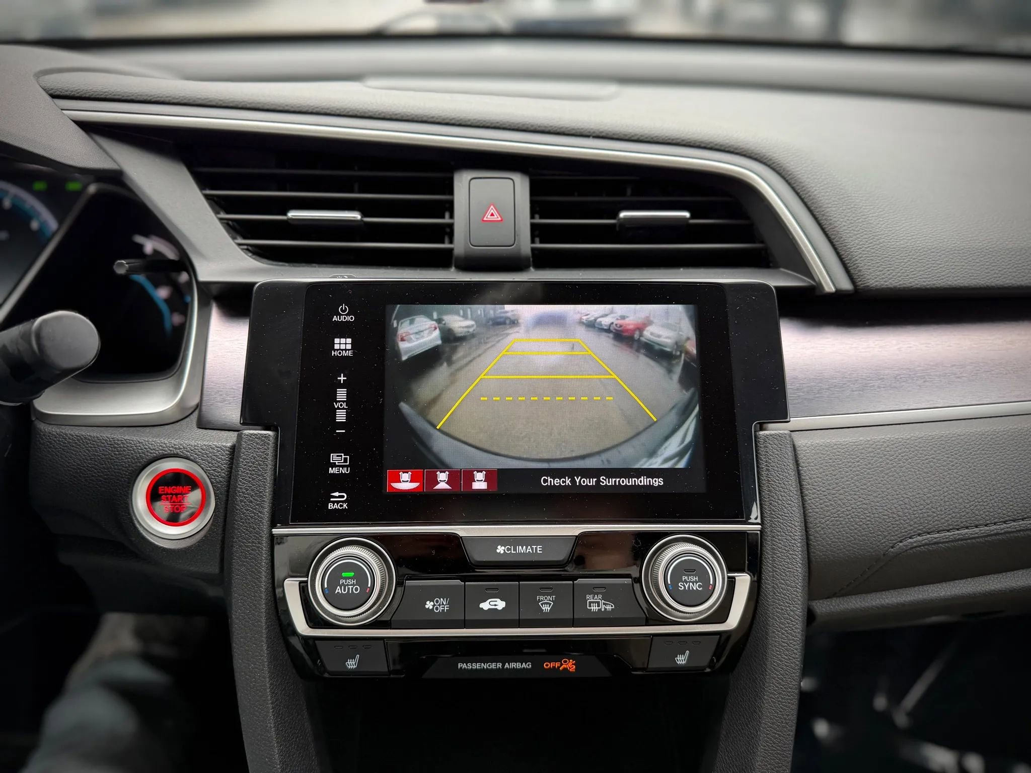 Used 2016 Honda Civic Touring image 12