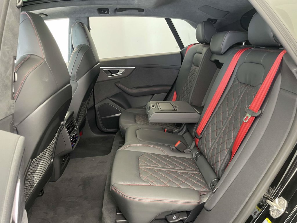 New 2026 Audi SQ8 Prestige AWD/4WD image 19