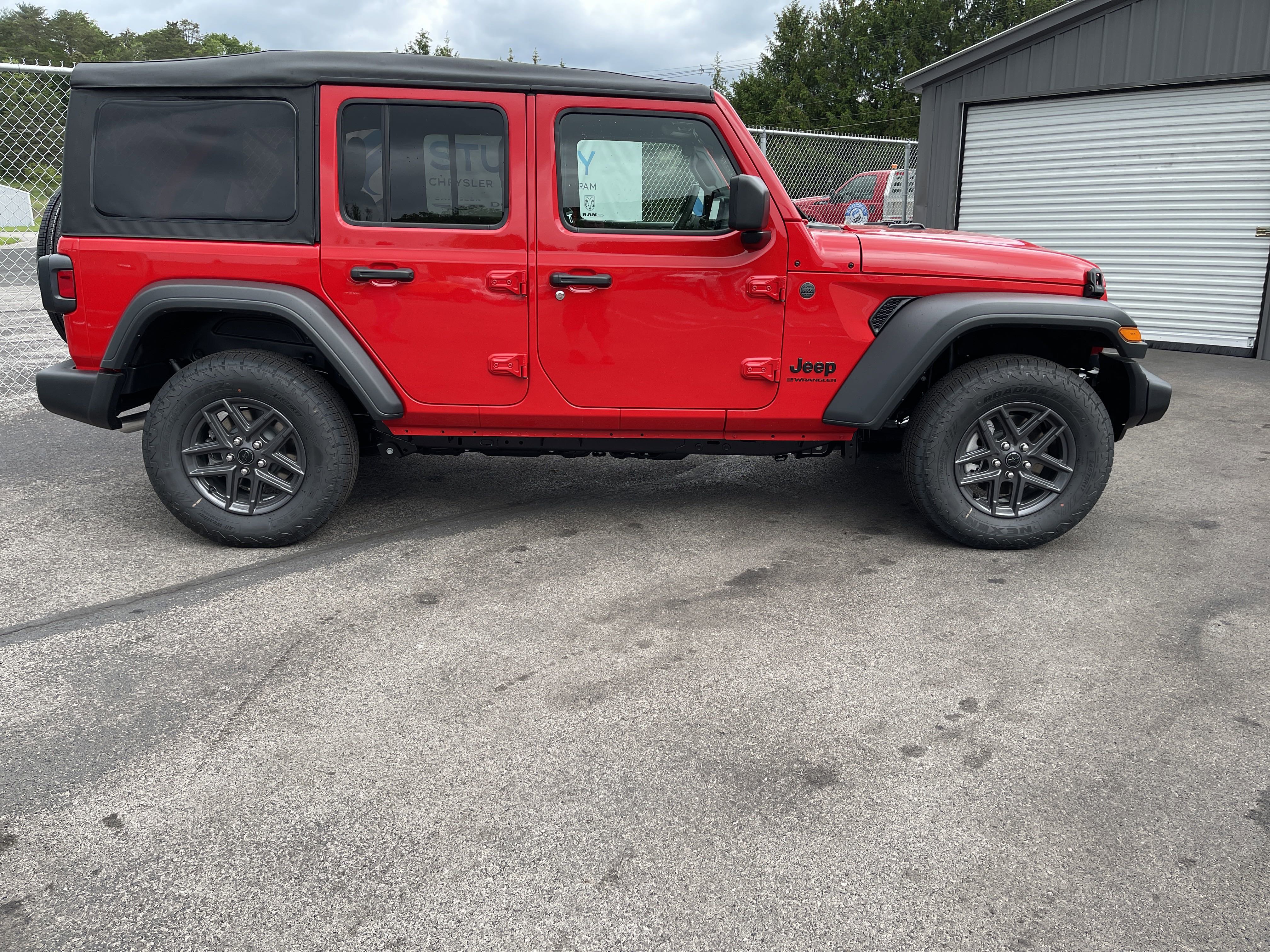 New 2025 Jeep Wrangler Sport S image 5