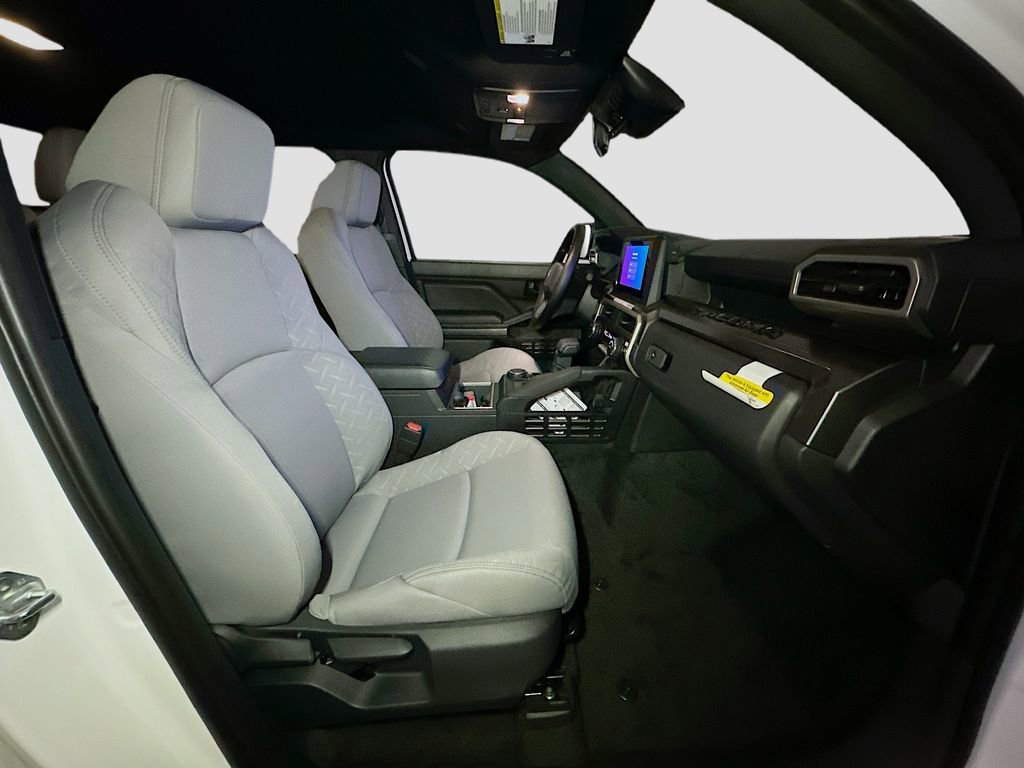 New 2026 Toyota Tacoma SR5 AWD/4WD image 31
