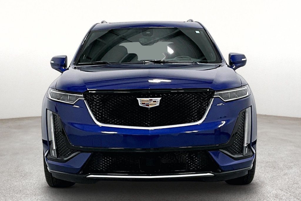 Used 2023 Cadillac XT6 Sport w/ Platinum Package AWD/4WD image 4