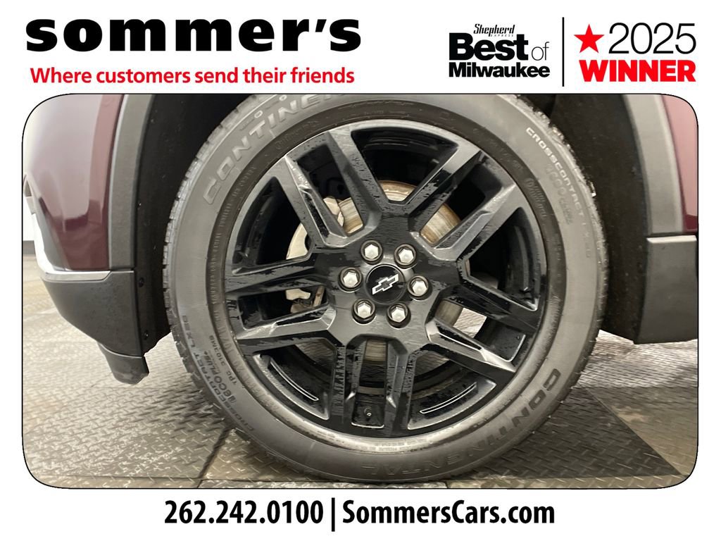 Used 2019 Chevrolet Traverse LT w/ LPO, Black Accent Package image 23