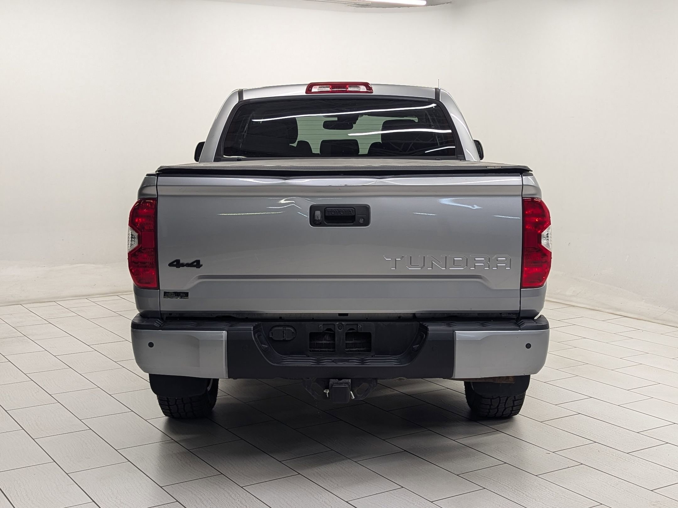 Used 2019 Toyota Tundra SR5 image 8