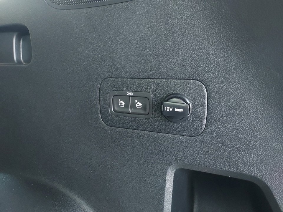 Used 2022 Hyundai Santa Fe Calligraphy image 35