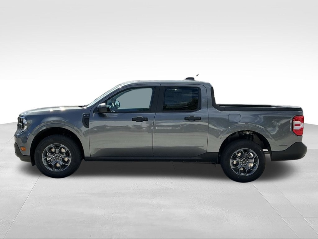 New 2026 Ford Maverick XLT FWD image 3