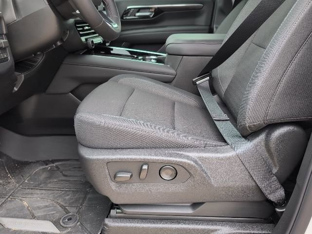 New 2026 Chevrolet Tahoe LS AWD/4WD image 12