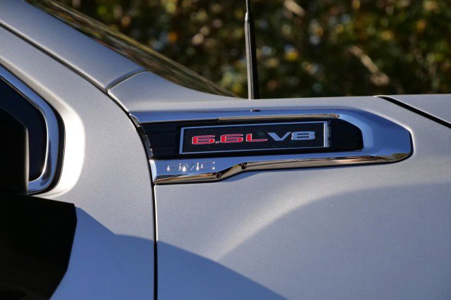 Used 2022 GMC Sierra 2500 Denali image 9