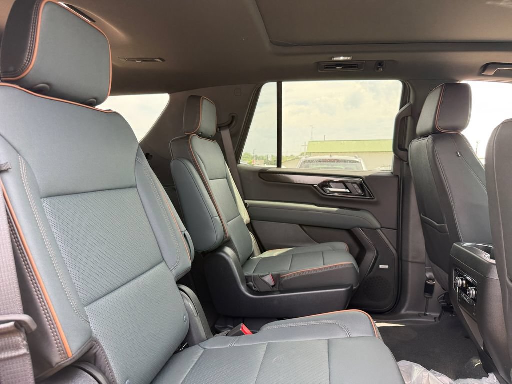 New 2026 GMC Yukon AT4 w/ AT4 Premium Package AWD/4WD image 40
