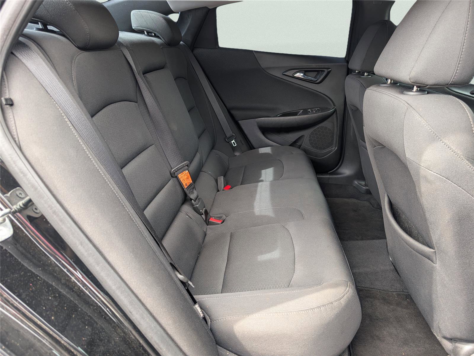 Used 2016 Chevrolet Malibu LT image 34