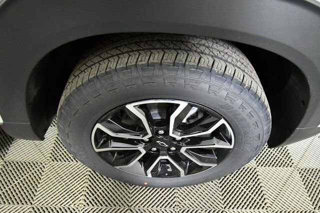 New 2026 Chevrolet TrailBlazer ACTIV w/ Driver Confidence Package image 17