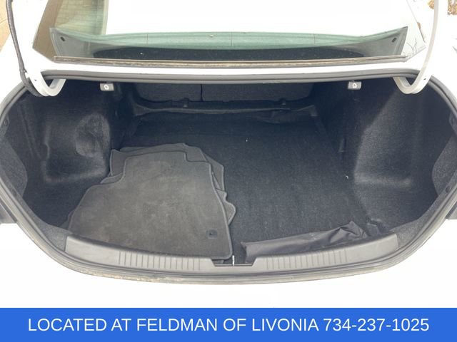 Used 2023 Chevrolet Malibu LT image 24