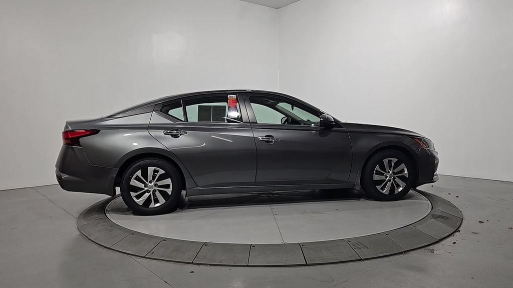 Certified 2023 Nissan Altima 2.5 S FWD image 8