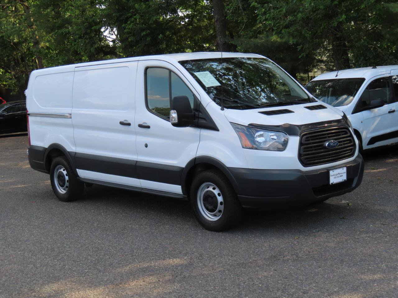 Used 2018 Ford Transit 150 130 Low Roof RWD image 8