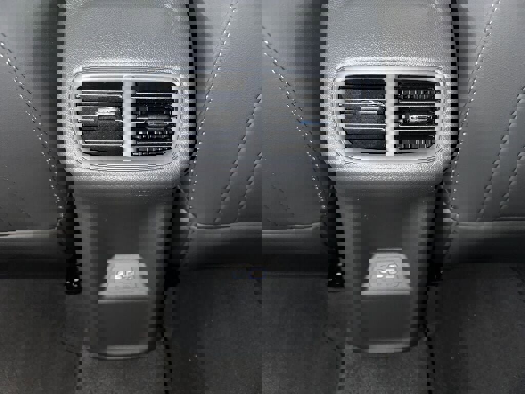 Certified 2023 Buick Envision Preferred w/ Sport Touring Package image 21