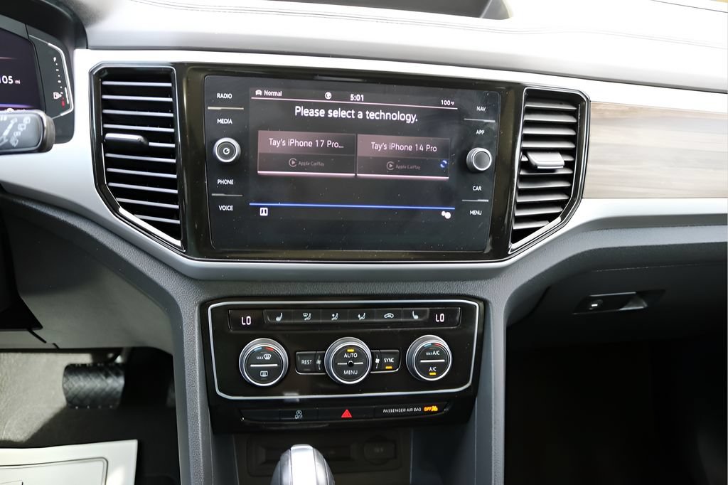 Used 2023 Volkswagen Atlas SEL AWD/4WD image 23