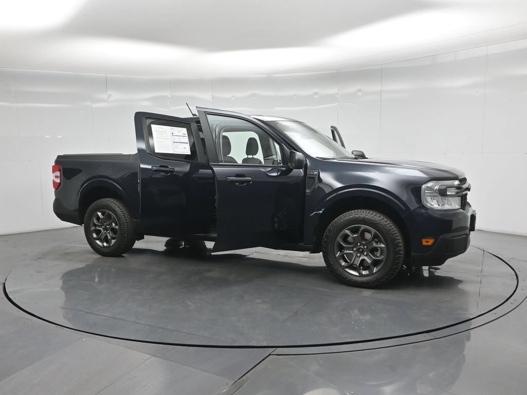 Certified 2023 Ford Maverick XLT w/ Equipment Group 300A Standard AWD/4WD image 32