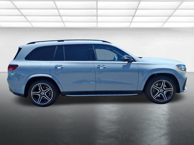 Used 2025 Mercedes-Benz GLS 450 4MATIC image 10