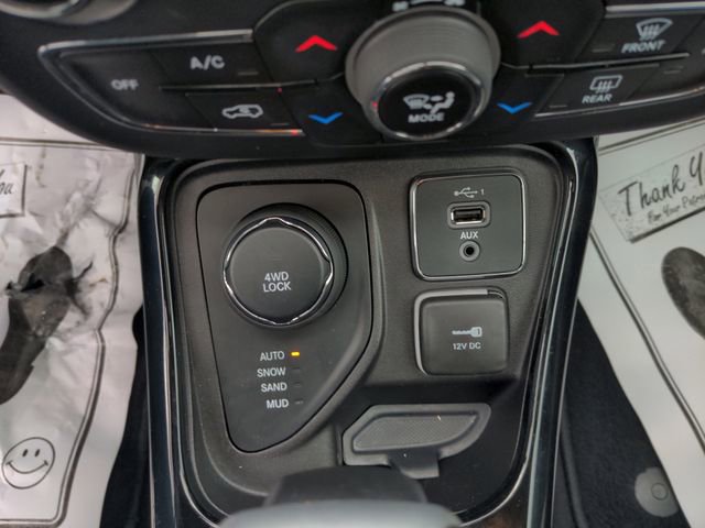 Used 2019 Jeep Compass Limited image 42