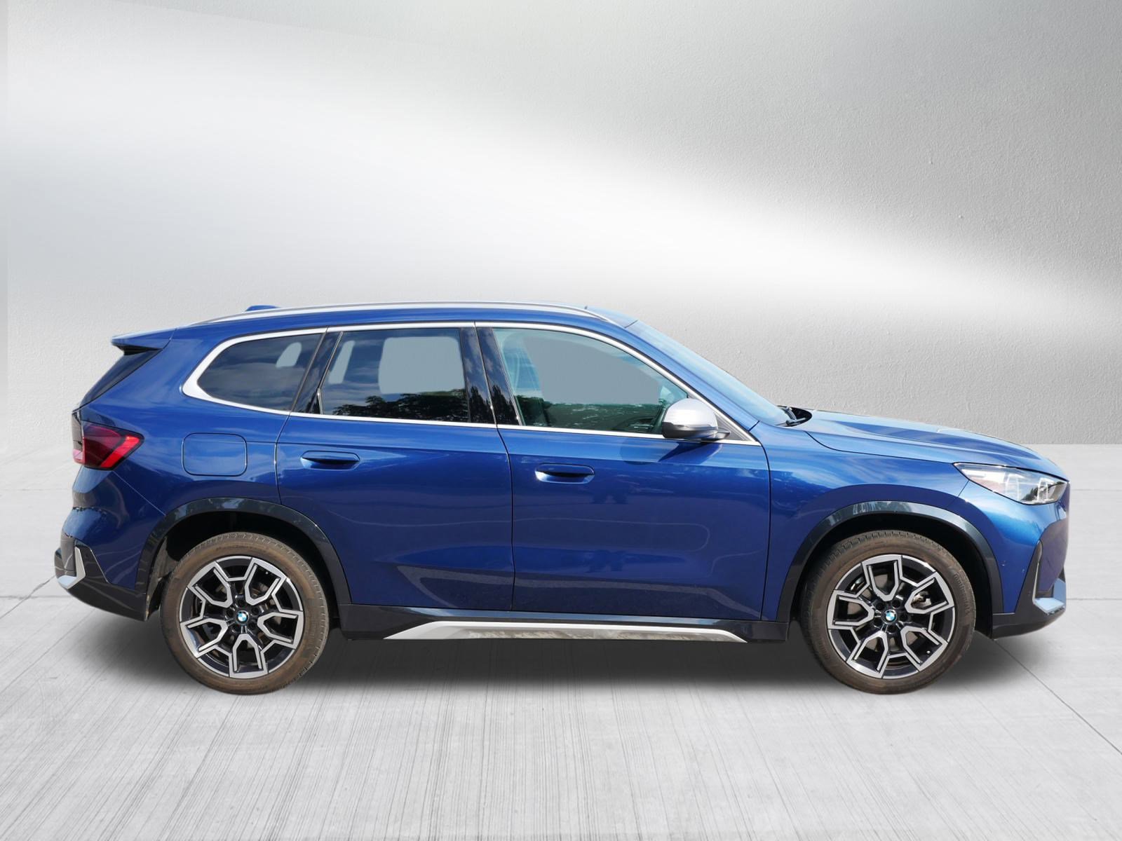 Certified 2023 BMW X1 xDrive28i w/ Convenience Package image 8