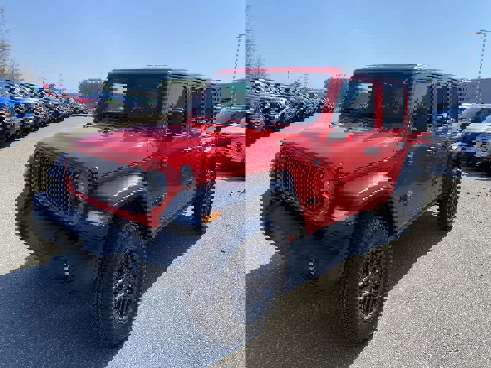 Certified 2025 Jeep Wrangler Sport S AWD/4WD image 8