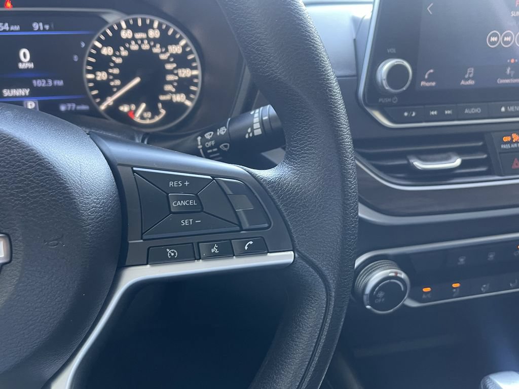 Used 2023 Nissan Altima 2.5 SV FWD image 30