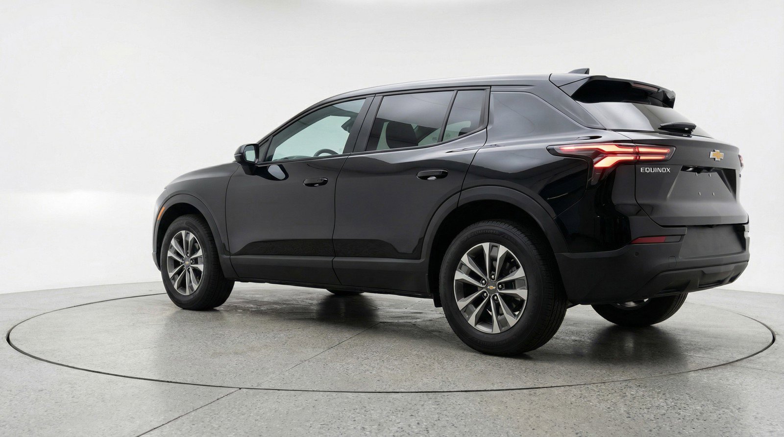 Used 2025 Chevrolet Equinox LT image 6