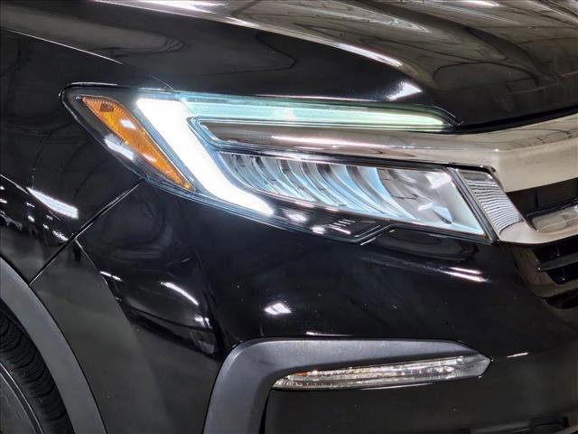 Used 2019 Honda Pilot Touring image 7