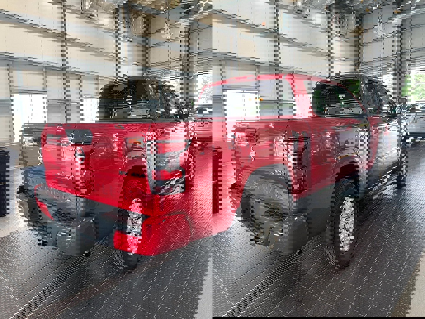 Used 2023 Nissan Frontier SV w/ Technology Package image 19