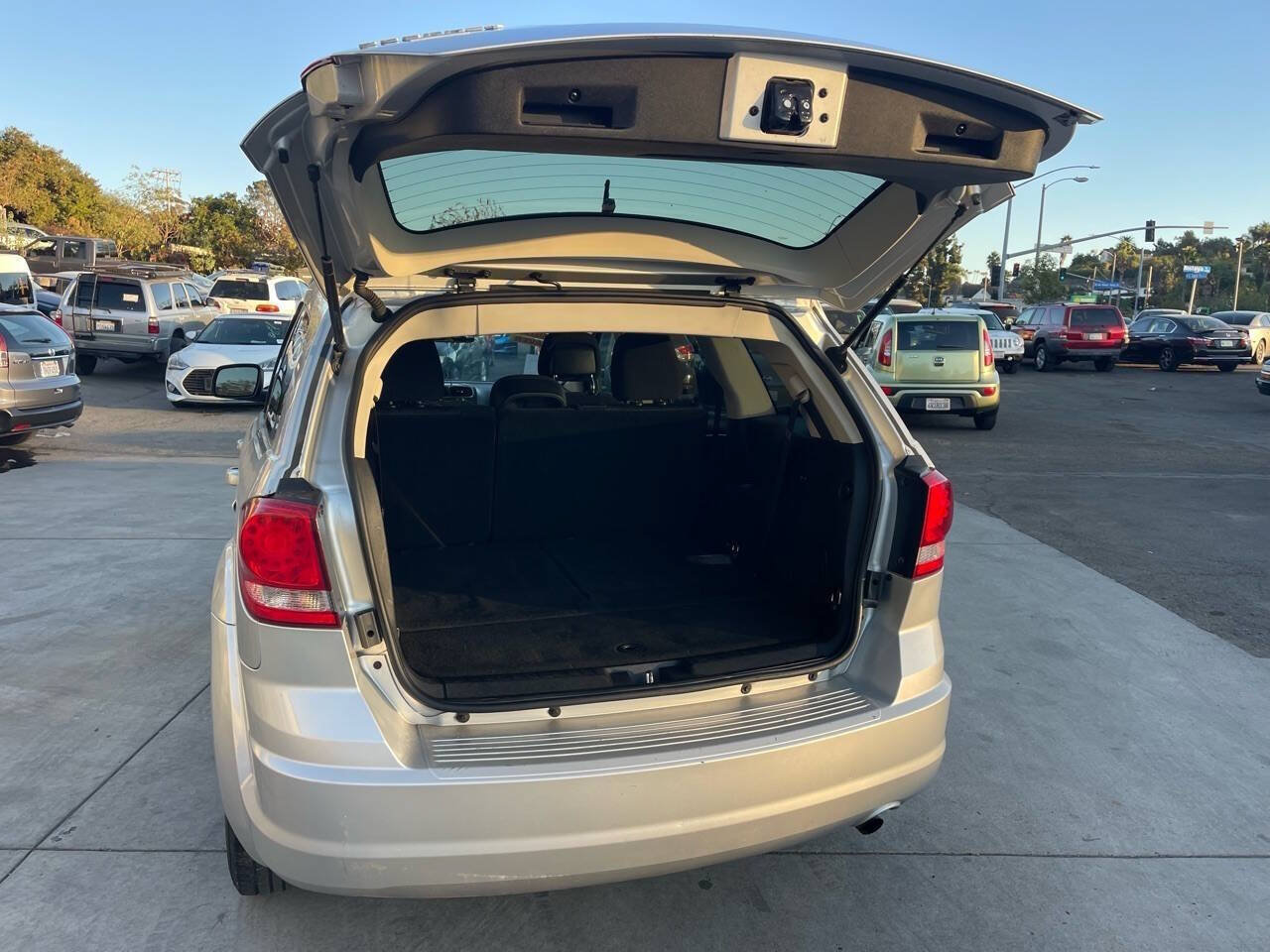 Used 2012 Dodge Journey SE FWD image 10